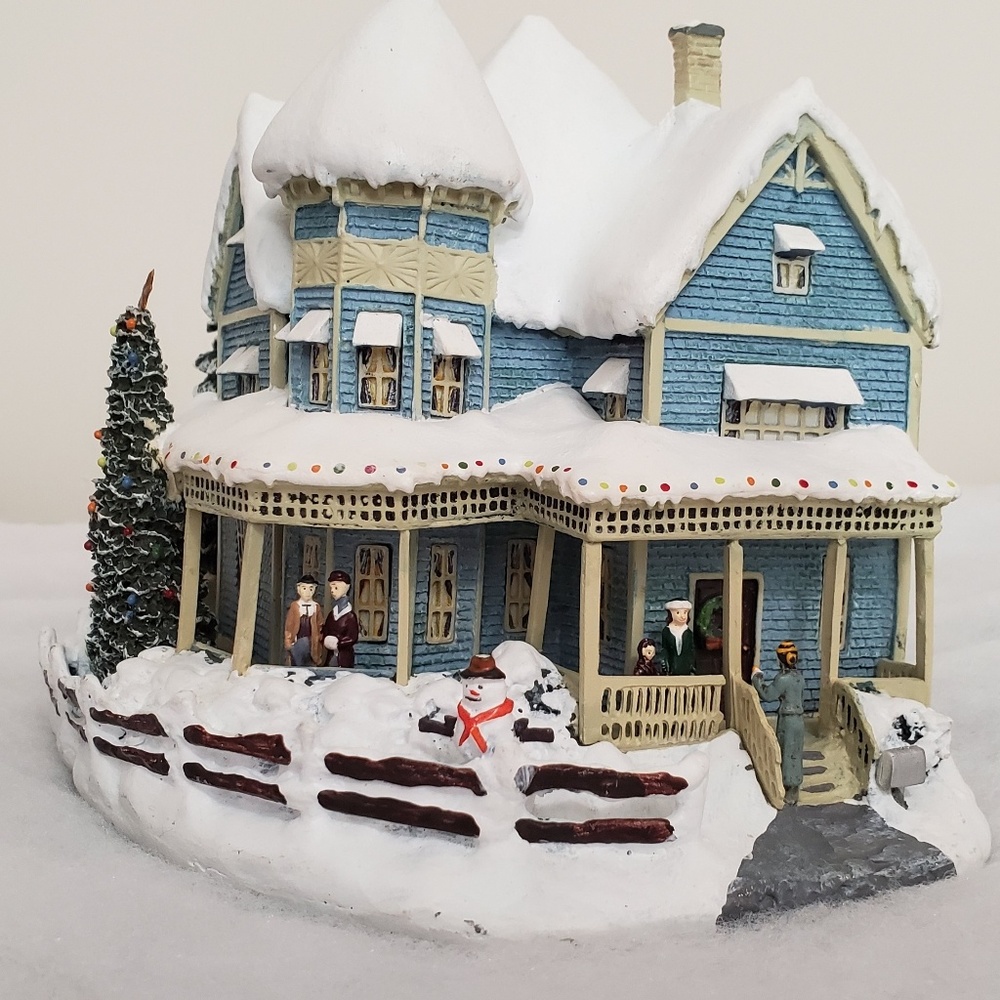 Thomas Kinkade Bed and Breakfast Christmas Village